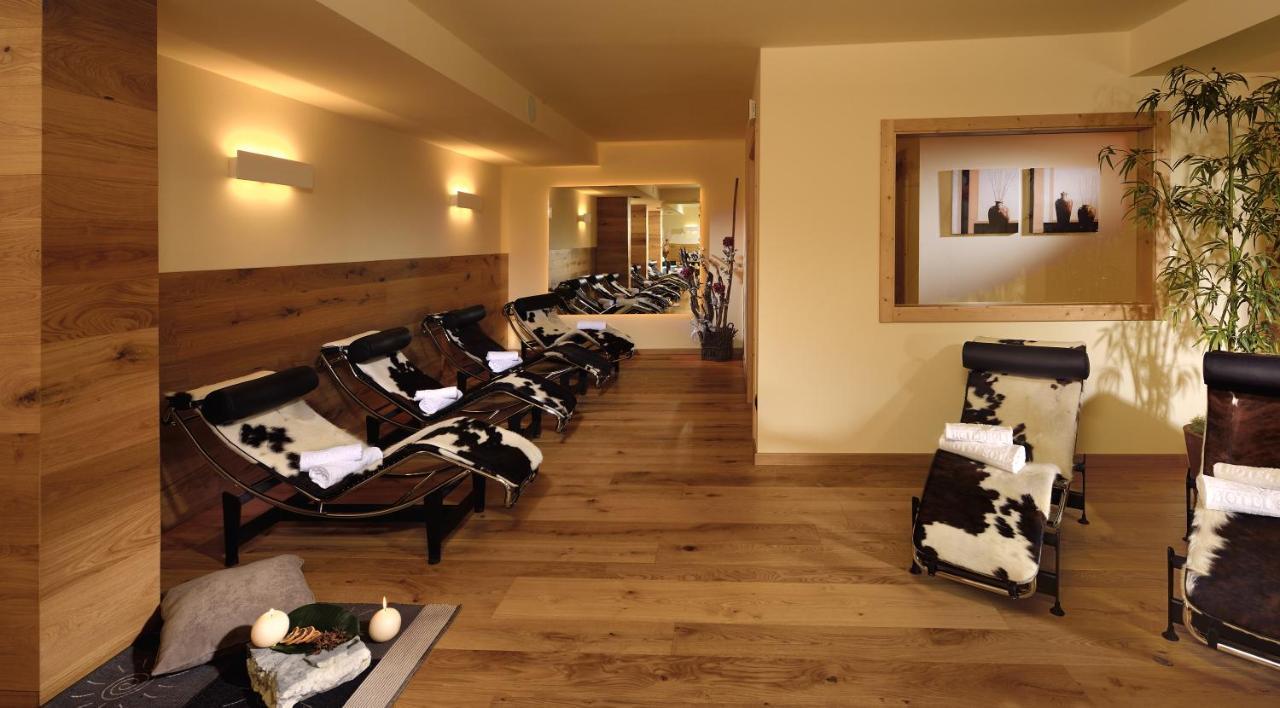 Hotel Sole Malè エクステリア 写真